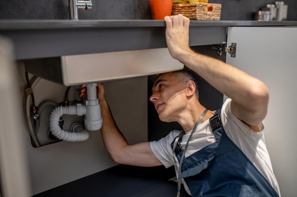 plumbers Elwood